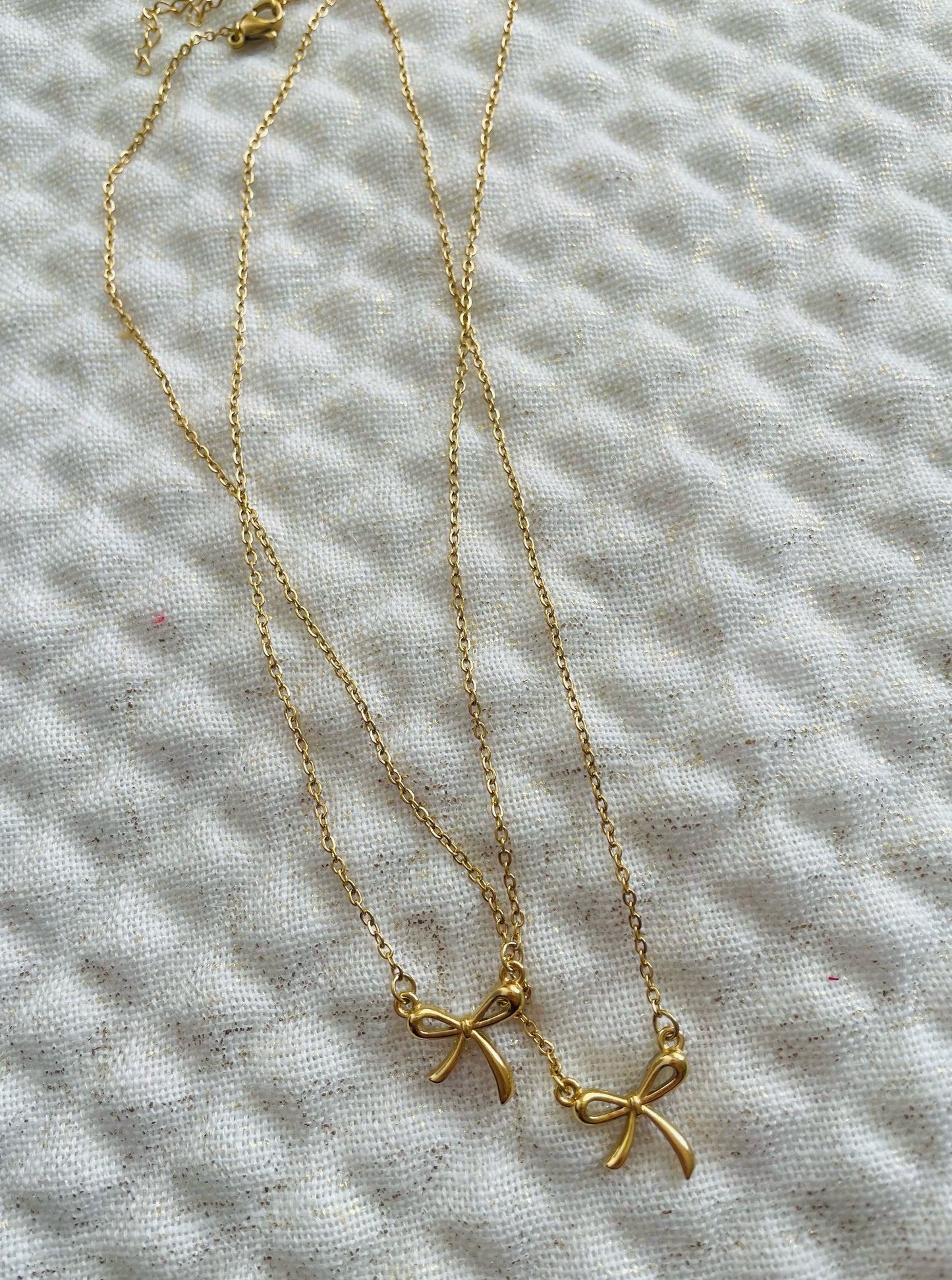 Little Bow Necklace